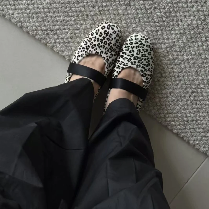 럭셔리 디자이너 발레 플랫 여성 패션 레오파드 플러시  - Shoes For Women Flats 리뷰 및 가격