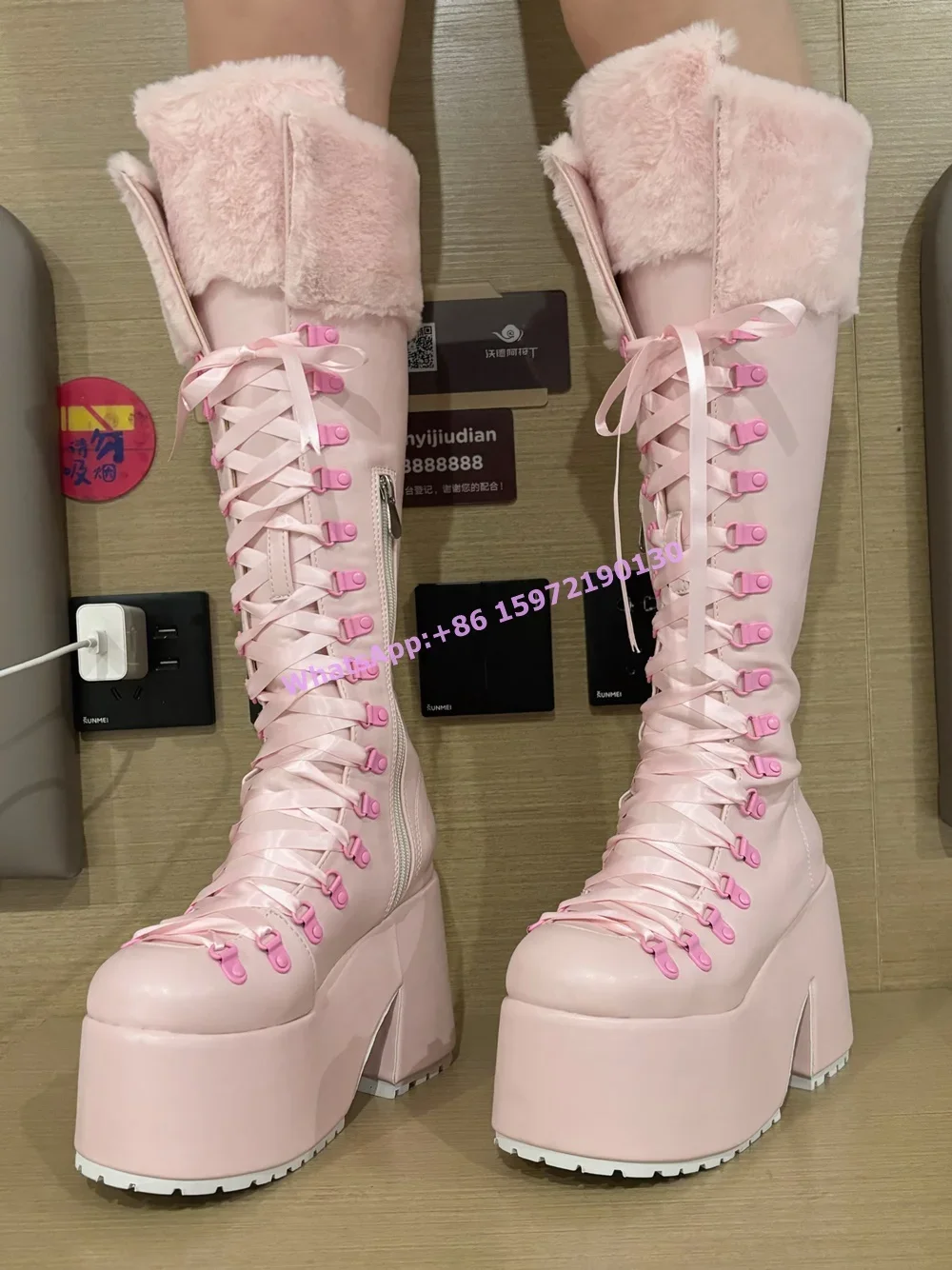 핑크 퍼 부츠 두꺼운 밑창 가죽 리본 크로스 묶음 플랫 - Ribbon Tie Heel 리뷰 및 가격