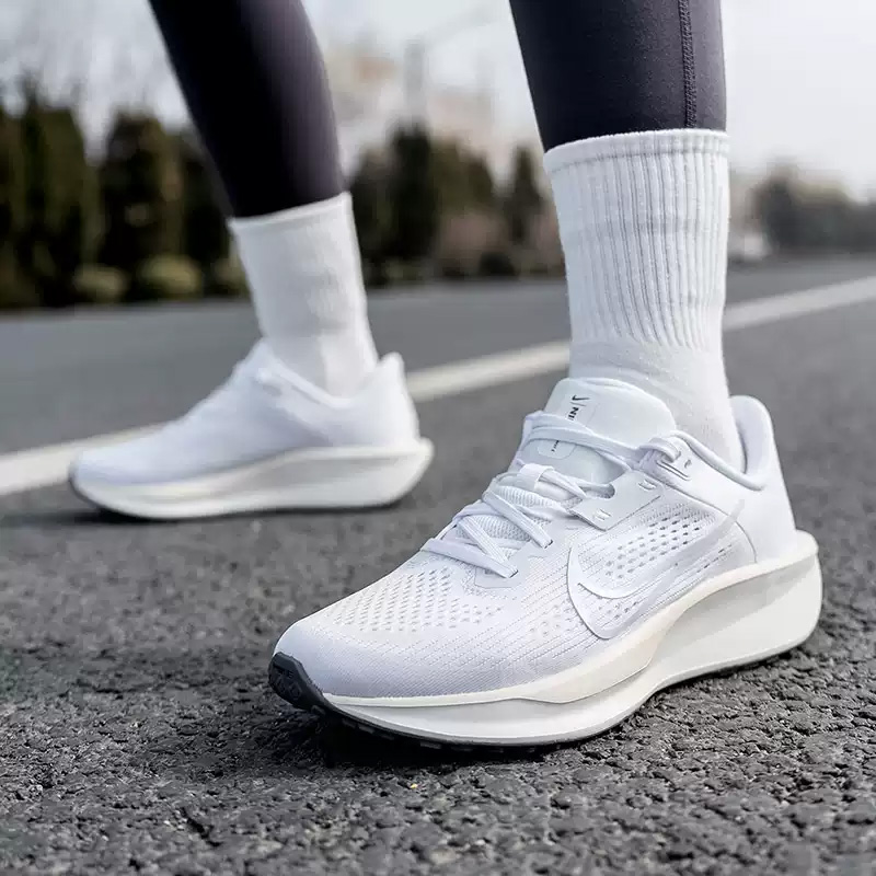 나이키 여성용 QEST 6 메쉬 슈즈 - 도로용 쿠션  - Women'S Shoes Nike Jordan 리뷰 및 가격