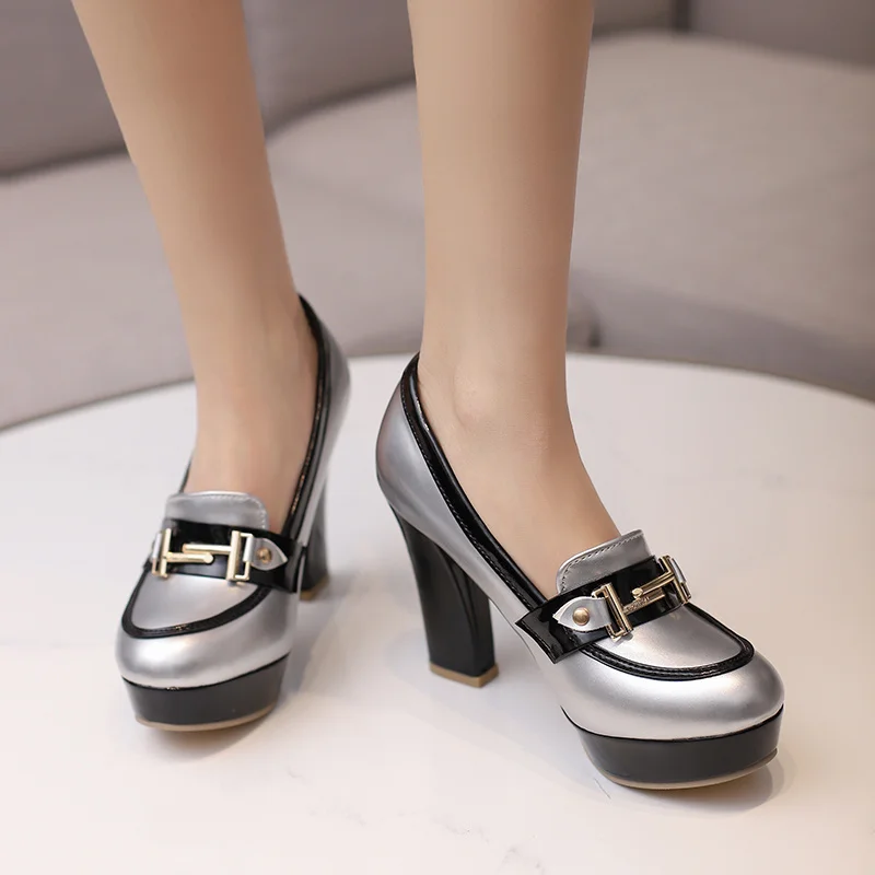 패션 메탈 체인 여성 로퍼, 실버 골드 레드, 페이턴트 - Patent Leather Pump 리뷰 및 가격