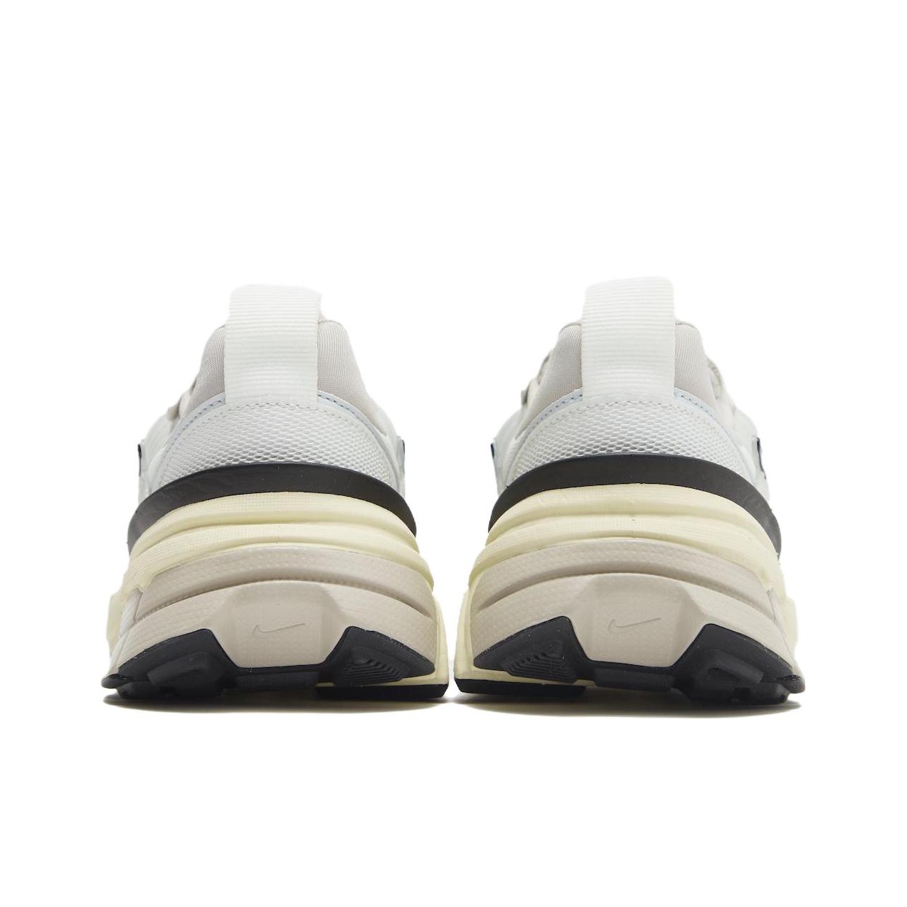 나이키 V2K 런 스타일리시한 밝은 색상, 편안한 통기 - Women Shoes Nike 리뷰 및 가격
