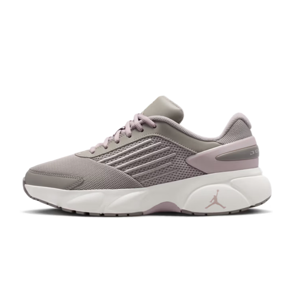 나이키 조던 트러너 플로우: 편안하고 다재다능하며 스타 - Women'S Shoes Nike Jordan 리뷰 및 가격